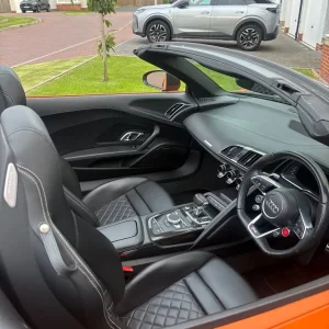 Audi, R8, Convertible, 2017, Semi-Auto, 5204 (cc), 2 doors - Image 6