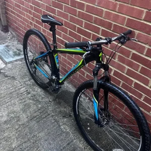 Speacialized hard rock sport - Image 3