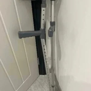 walking crutches - Image 2