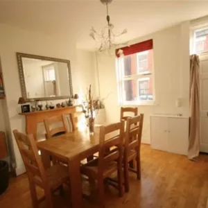 Stunning 3 bedroom house in the heart of the West Bridgford for rent from 1st September 2025 - Image 4