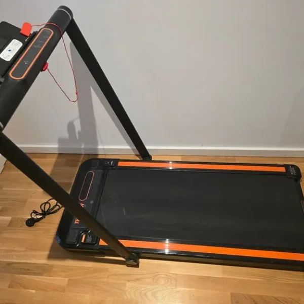 Rollaway walkpad/treadmill