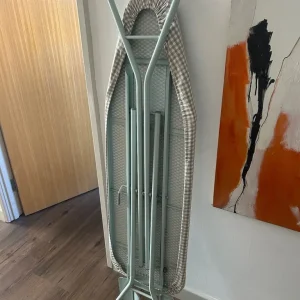 Full size ironing board - Image 3