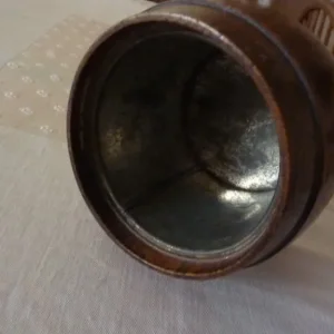 Wooden tobacco jar with metal lining - Image 4