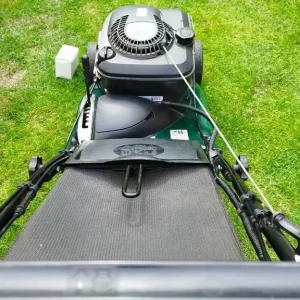 Heyter Harrier 41 Petrol Mower - Image 5