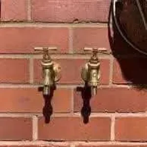 Outside taps - Image 3