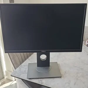 Dell Monitor - P2217Hc - 22” - Excellent Condition