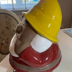 Terracotta large garden gnome - Image 5