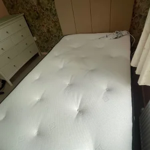 Small Double bed - Image 2