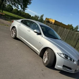 Jaguar XF Luxury 2.2d - Image 3