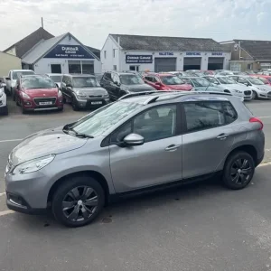 2015 Peugeot 2008 1.2 PureTech Active 5dr HATCHBACK Petrol Manual - Image 3