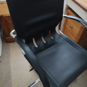 Black office/Desk Chair in Black/Chrome - Image 2