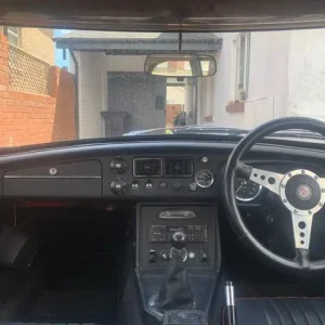 12 Months MOT - 1973 MGB GT with Chrome Bumper and Overdrive - Image 8