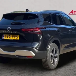 2022 Nissan Qashqai 1.3 DiG-T MH Premiere Edition 5dr MANUAL Hatchback Petrol Manual - Image 3