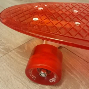 Mellow Skateboard with light up wheels - Image 2