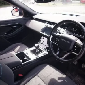 2021 Land Rover Range Rover Evoque 2.0 D165 R-Dynamic SUV 5dr Diesel Manual FWD Euro 6 (s/s) (163... - Image 3