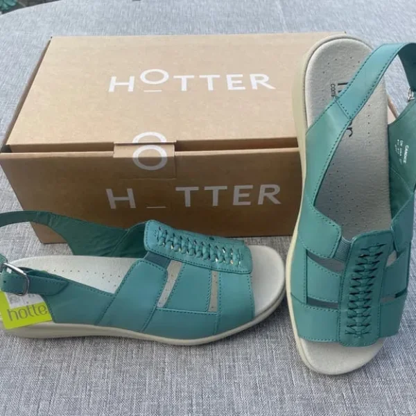Women’s Hotter sandals size 6 1/2 new