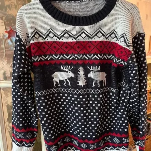 Christmas Jumper - Image 2