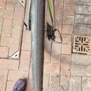 Specialized Roubaix SL4 Disc Carbon Road Bike 56cm - Image 5