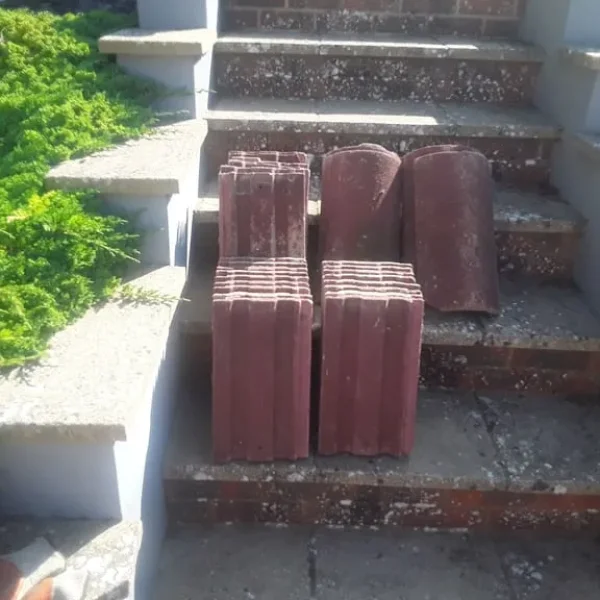 ROOF TILES (spares)