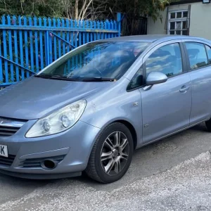 2008 Vauxhall Corsa 1.4i 16v Design 5dr (a/c) HATCHBACK Petrol Automatic - Image 2
