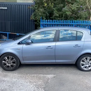 2008 Vauxhall Corsa 1.4i 16v Design 5dr (a/c) HATCHBACK Petrol Automatic - Image 5