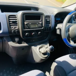 2017 1.6 CDTI VAUXHALL VIVARO LWB VAN EURO 6 146k MILES MOT till 1/2026 LIKE TRAFIC NV300 NO VAT - Image 7