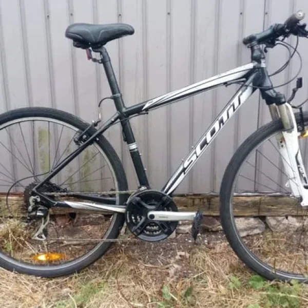 Scott Sportster hybrid bike