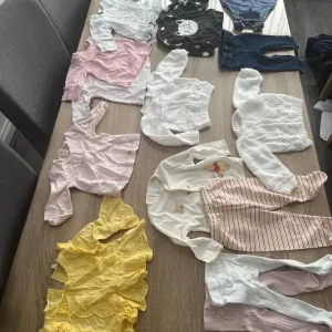 3-6 months baby clothes - Image 4
