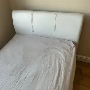 Single bed and mattress - Image 3