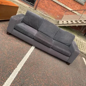 Charcole 3/4 grey fabric sofa - Image 5