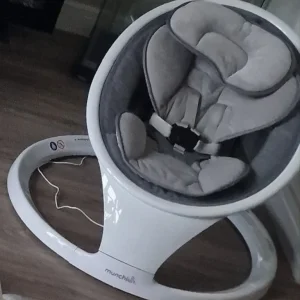 Munchkin baby swing
