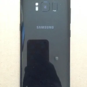 Samsung Galaxy S8 *UNLOCKED* in Very Nice Condition (64GB) - Image 3