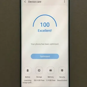 Samsung Galaxy S8 *UNLOCKED* in Very Nice Condition (64GB) - Image 4