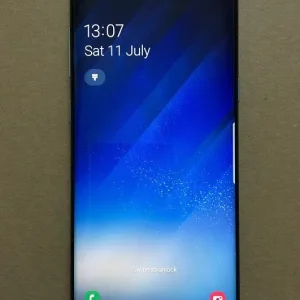 Samsung Galaxy S8 *UNLOCKED* in Very Nice Condition (64GB) - Image 5