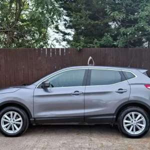 2014 Nissan Qashqai 1.5 dCi Acenta 2WD Euro 5 (s/s) 5dr SUV Diesel Manual - Image 5