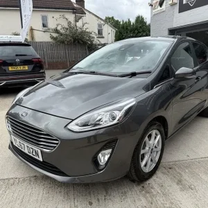 2018 Ford Fiesta TDCi Zetec Hatchback Diesel Manual - Image 3
