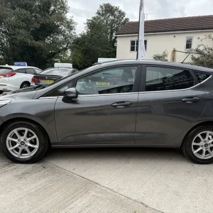 2018 Ford Fiesta TDCi Zetec Hatchback Diesel Manual - Image 5
