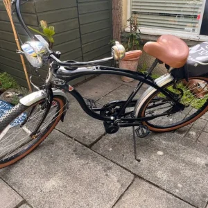 Schwinn Cruiser Bike - Image 4