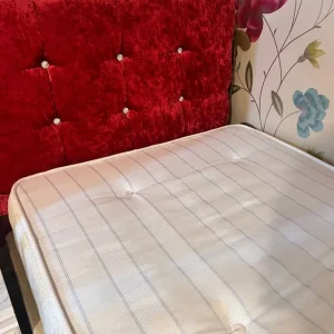 Single bed with sliding drawers for storage!! - Image 4