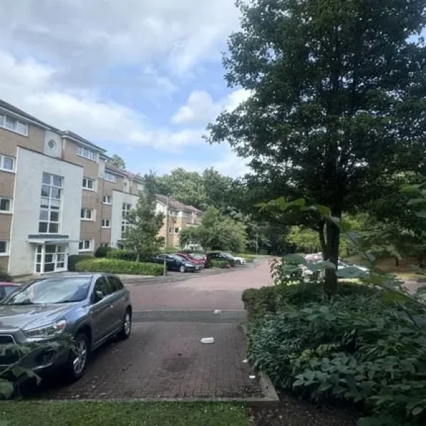 Ground floor 2 bedrooms furniture flat , EH14 2LF, Edinburgh