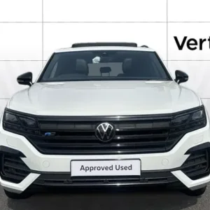 2021 Volkswagen Touareg 3.0 V6 TDI 4Motion Black Edition 5dr Tip Auto Diesel Estate Estate Diesel... - Image 3