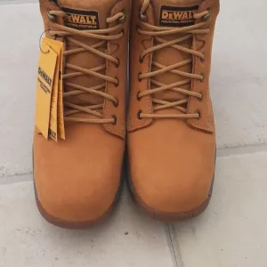 DeWalt working boots size 9