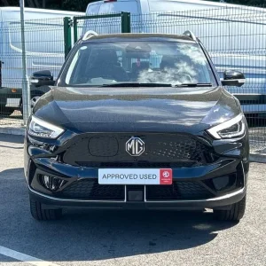 2022 MG MG ZS 72.6kWh Trophy Connect Long Range Auto 5dr SUV ELECTRIC Automatic - Image 4