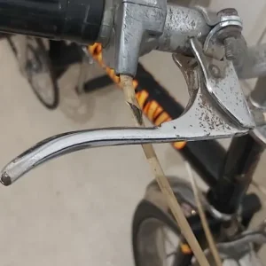 Raleigh Commando a blast from the past 1970s vintage bike needs a bit of love - Image 4