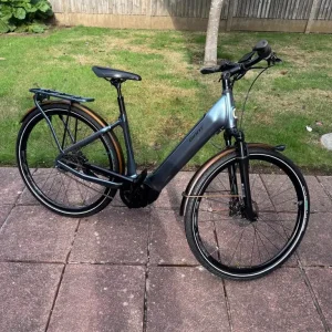 Giant daily tour e+ electric bike excellent condition