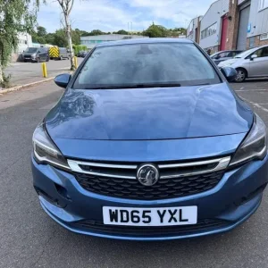 2016 Vauxhall Astra 1.0T 12V ecoFLEX Elite 5dr HATCHBACK PETROL Manual - Image 2
