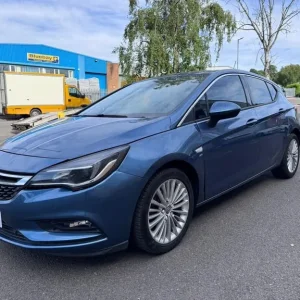 2016 Vauxhall Astra 1.0T 12V ecoFLEX Elite 5dr HATCHBACK PETROL Manual - Image 3