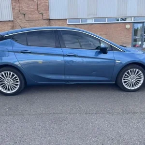2016 Vauxhall Astra 1.0T 12V ecoFLEX Elite 5dr HATCHBACK PETROL Manual - Image 8