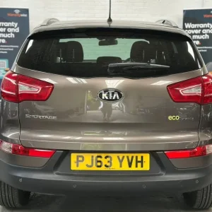 2013 Kia Sportage 1.7 CRDi ISG 2 5dr ESTATE Diesel Manual - Image 4