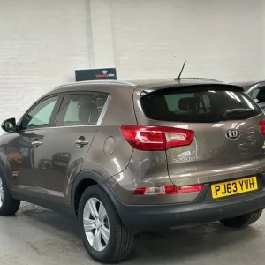 2013 Kia Sportage 1.7 CRDi ISG 2 5dr ESTATE Diesel Manual - Image 5